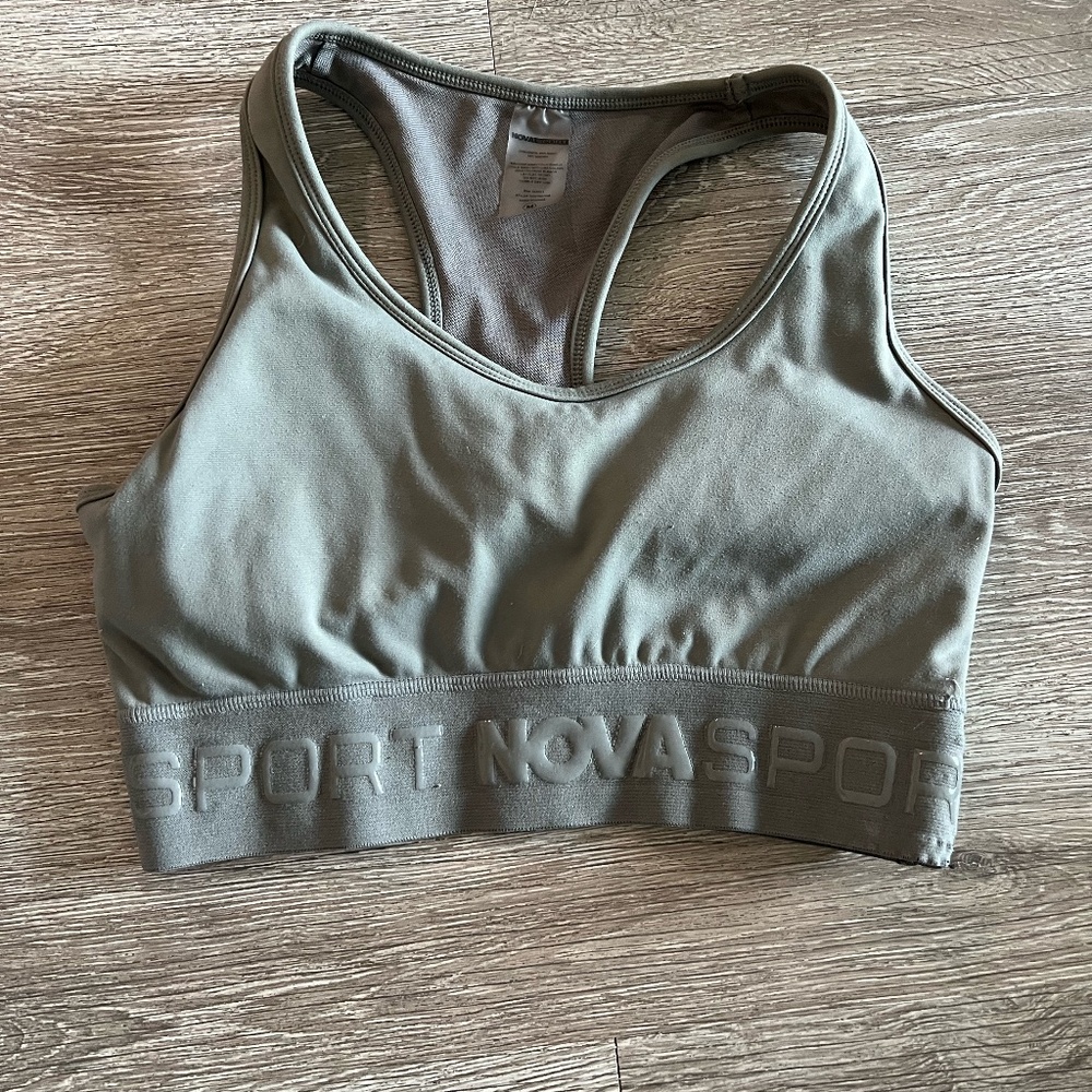 Fashion Nova Sport Sportsbra